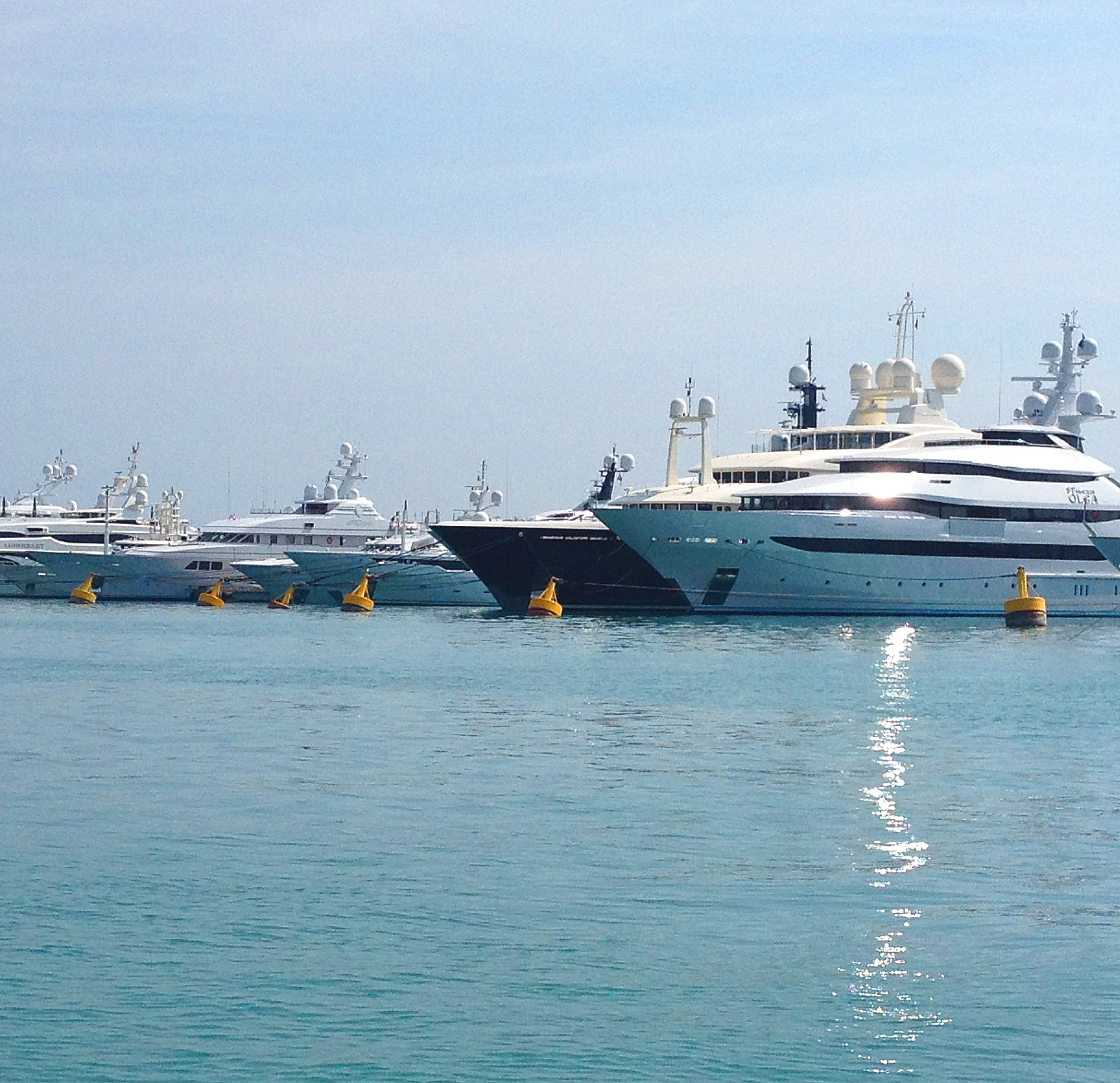 Superyacht berths on Berth For Yacht